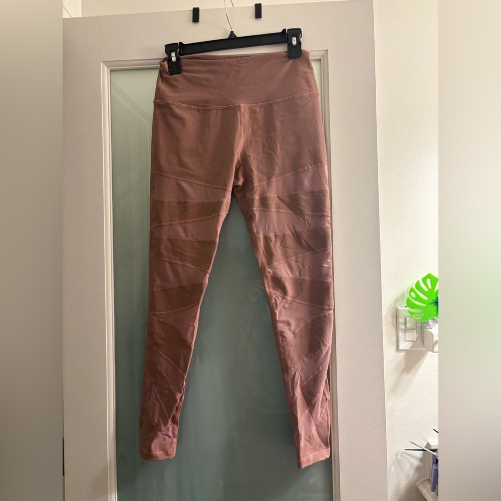 Buffbunny Anastasia leggings mauve color M